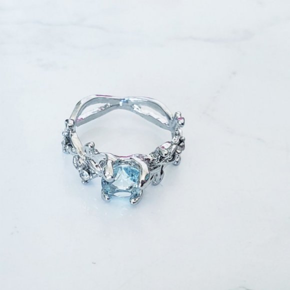 Jewelry - Aquamarine Silver Ring